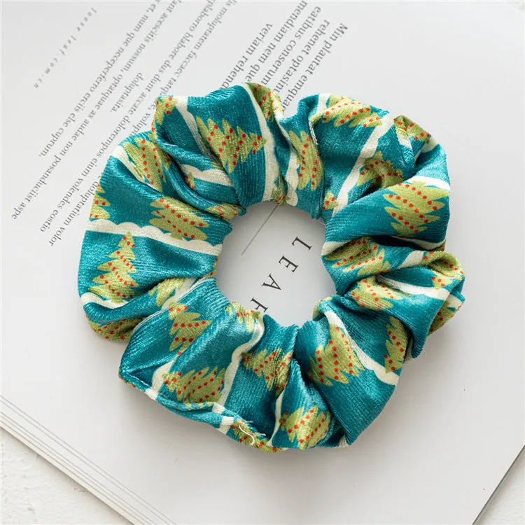 Christmas Pattern Hair Ring Flannel Ponytail Hair Sausage Ring Suitable for Girls Or Ladies