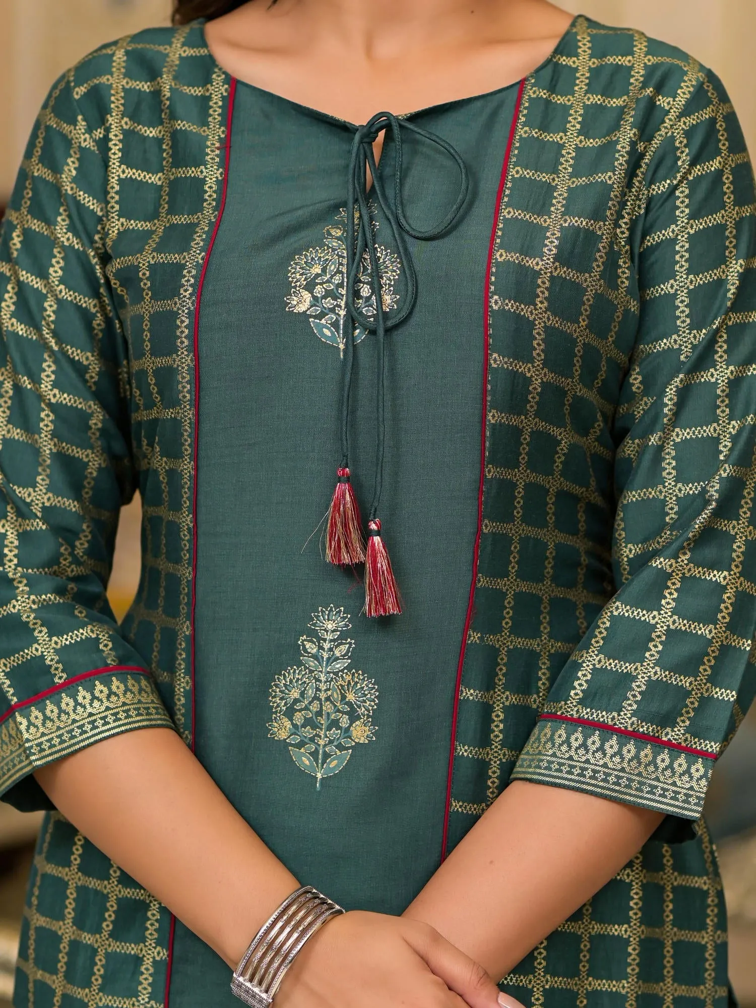 Jashvi Bottle Green Ethnic Motif Printed Cotton Women Kurta With Dori Detail